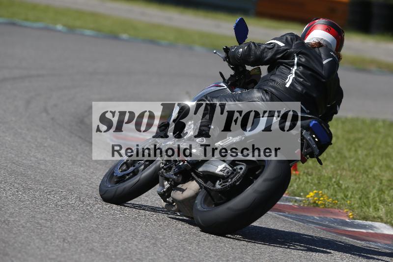 /Archiv-2024/29 12.06.2024 MOTO.CH Track Day ADR/Gruppe blau/unklar